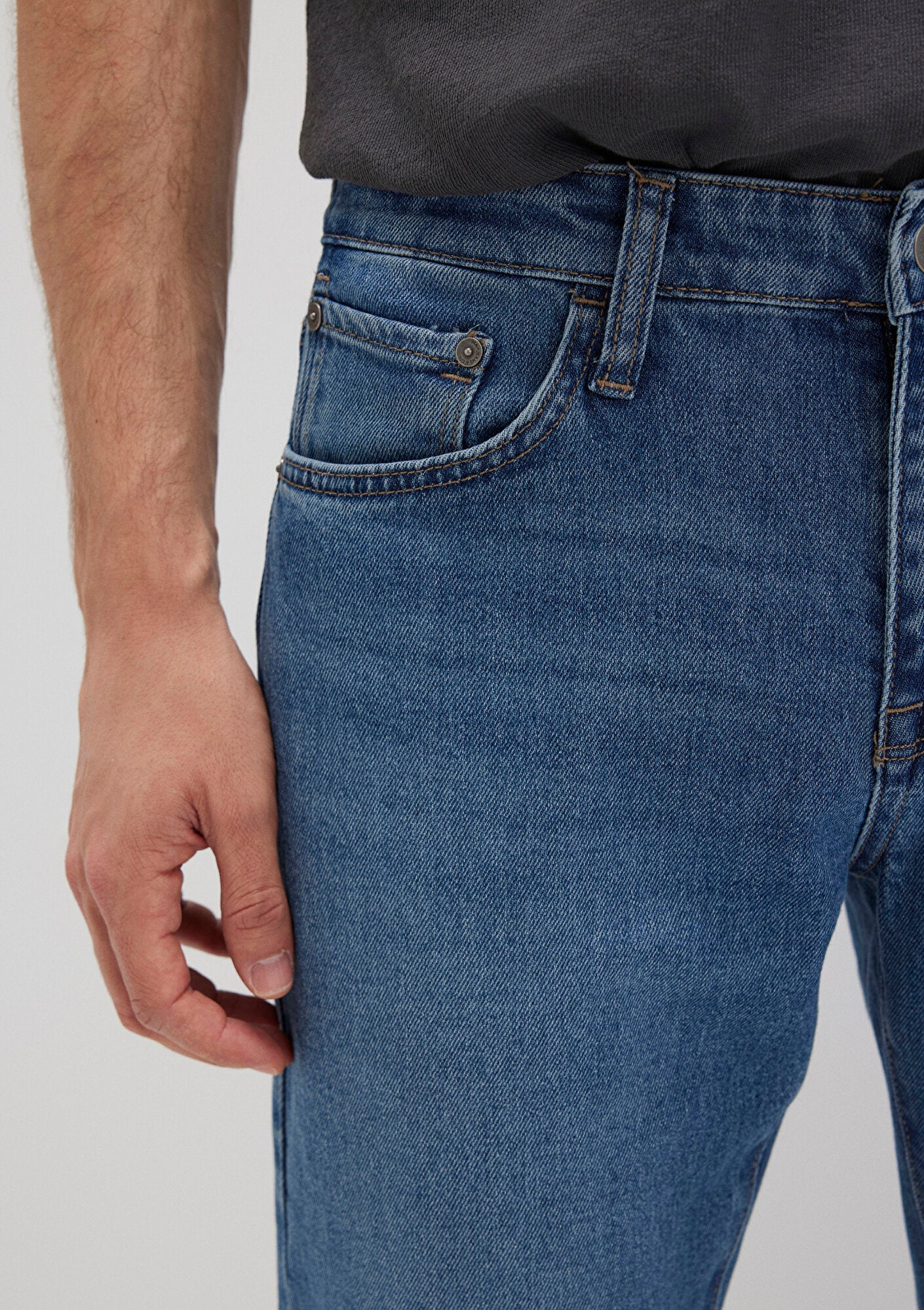 Martin Authentic Blue 90s Jean Pants