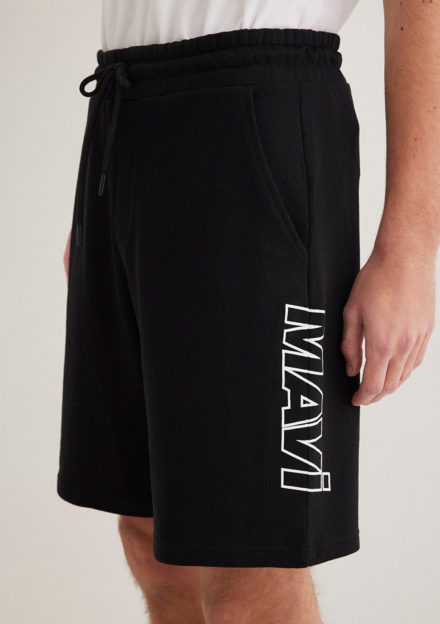 Mavi Printed Black Shorts