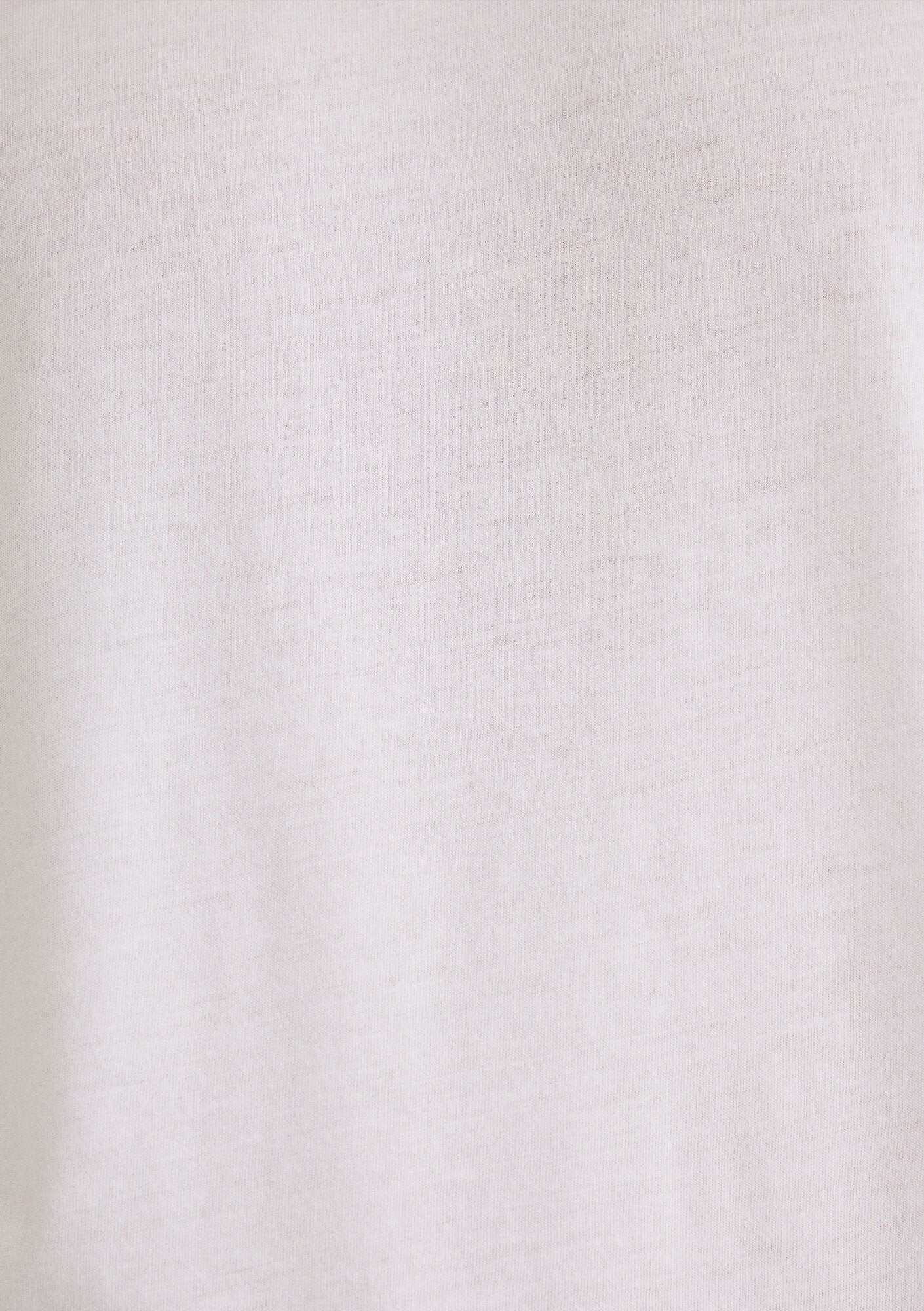 White T-shirt