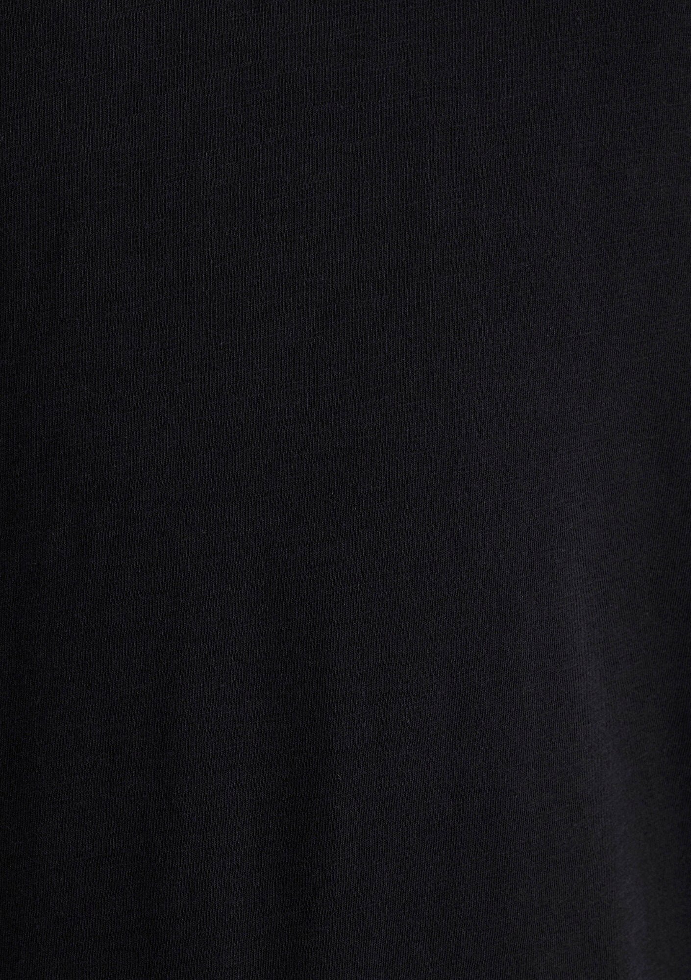 Black Basic Tshirt