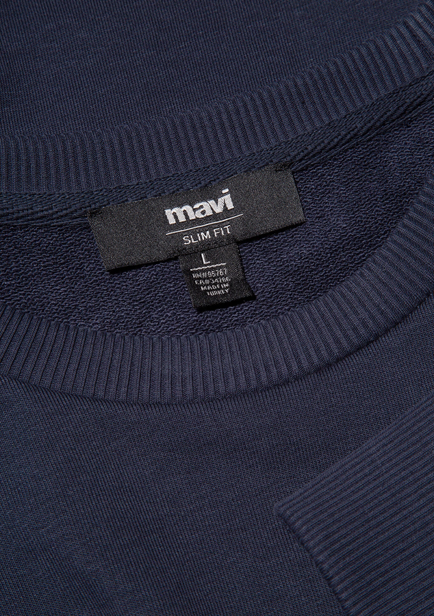 Crew Neck Navy Basic Sweatshirt