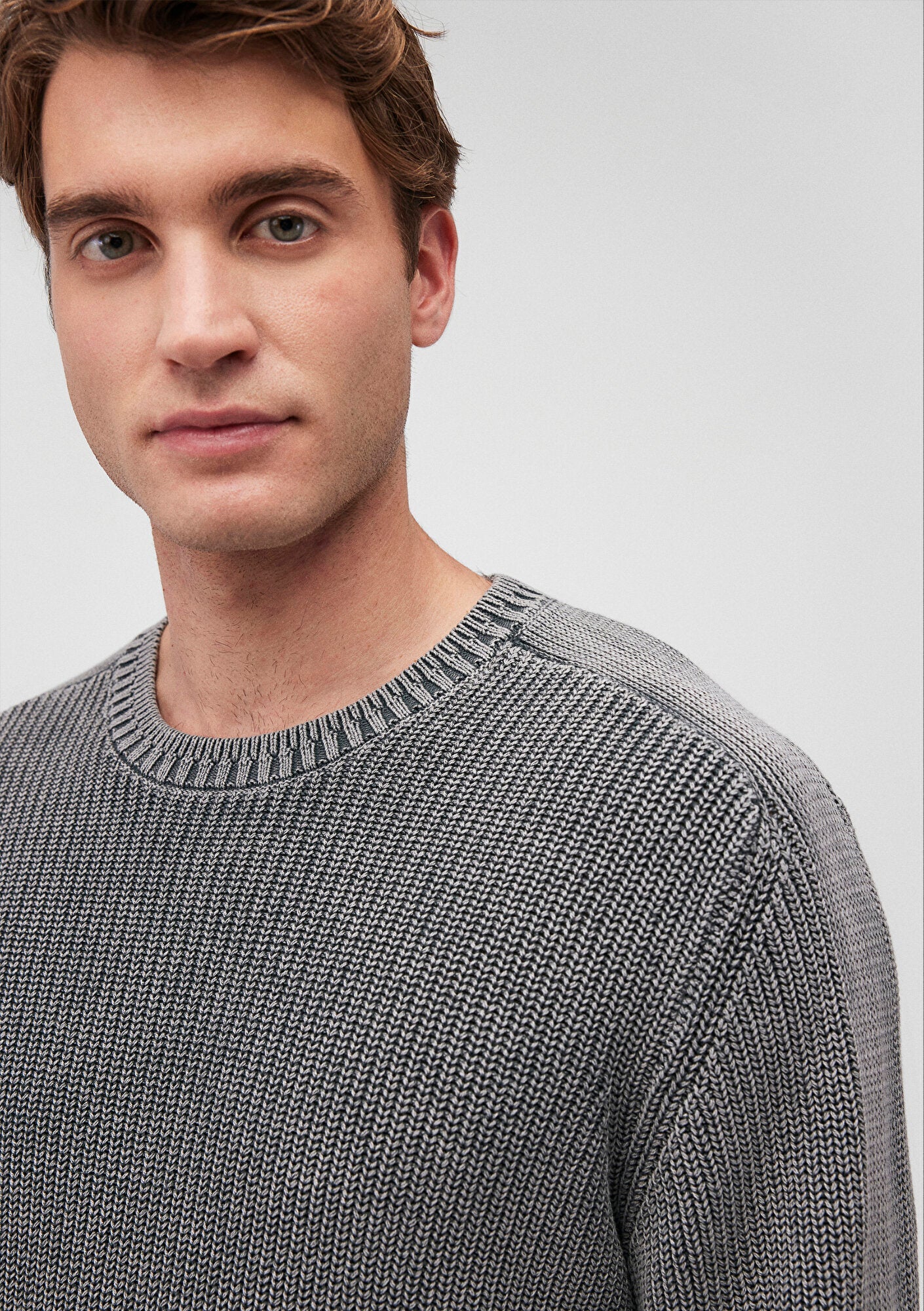 Crew Neck Gray Sweater