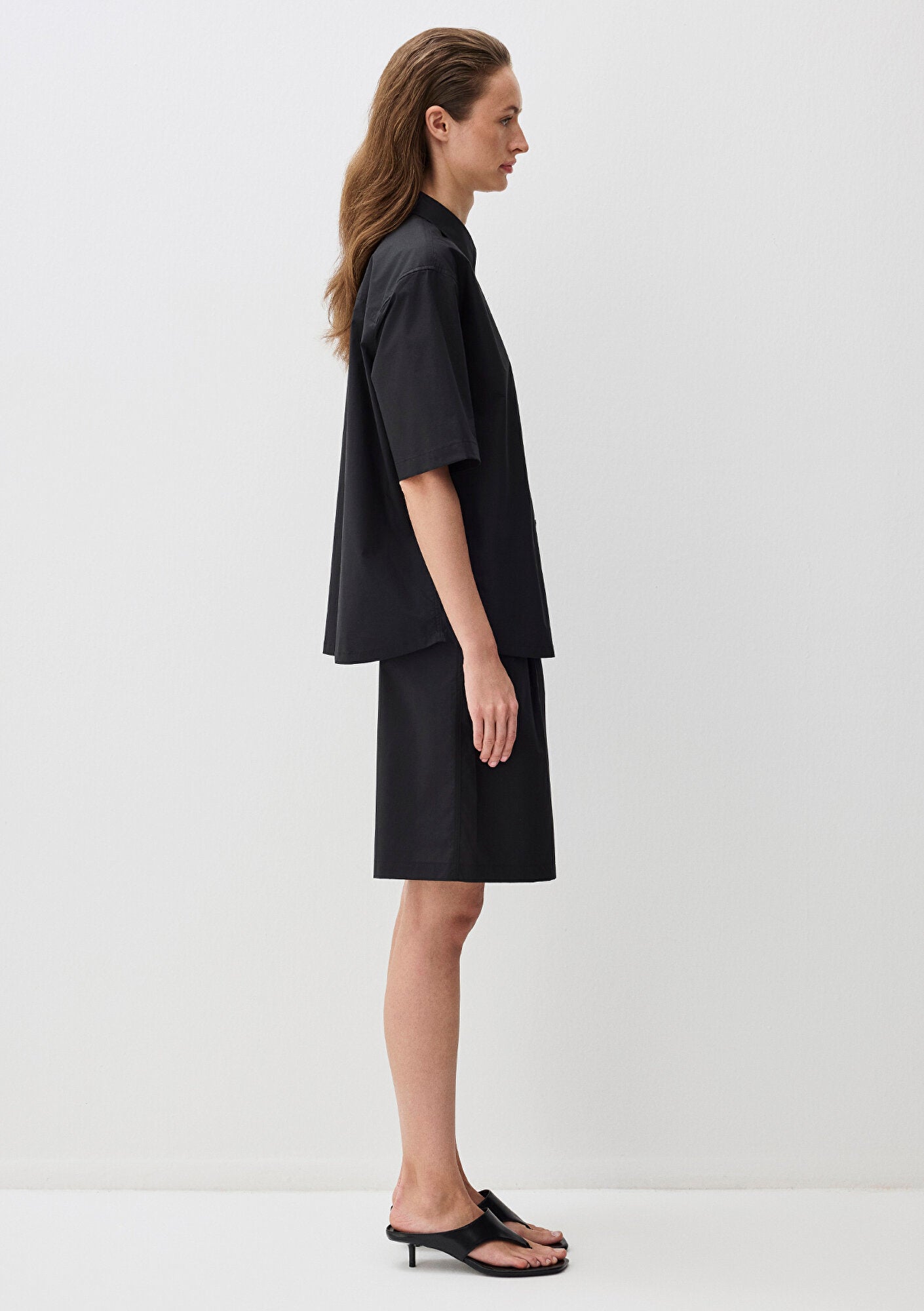 Short-Sleeve Black Shirt