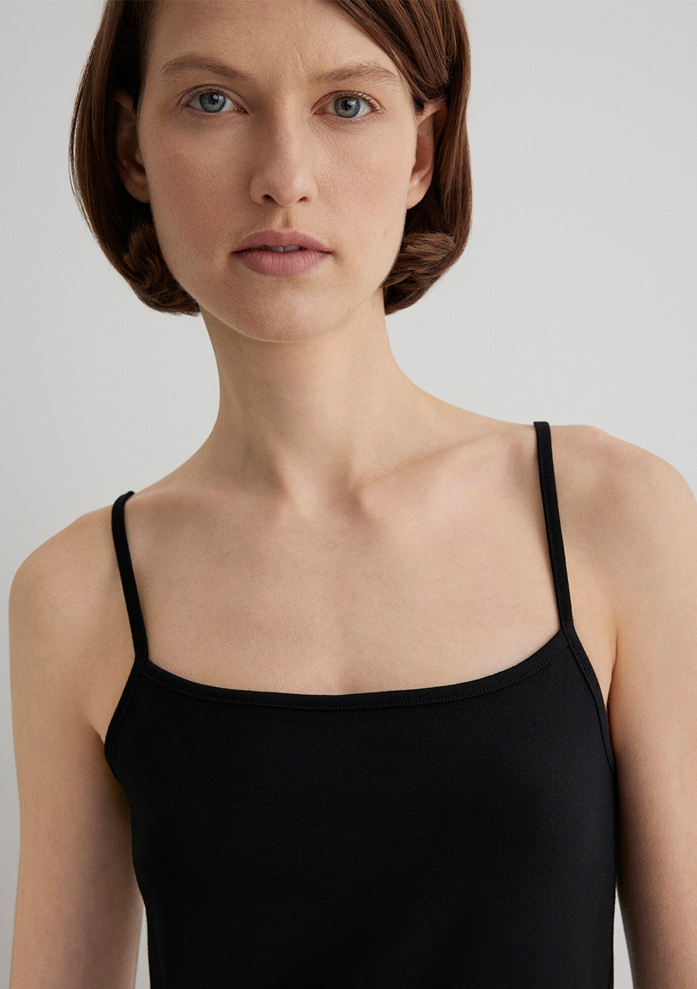 Strap Black Basic Tank