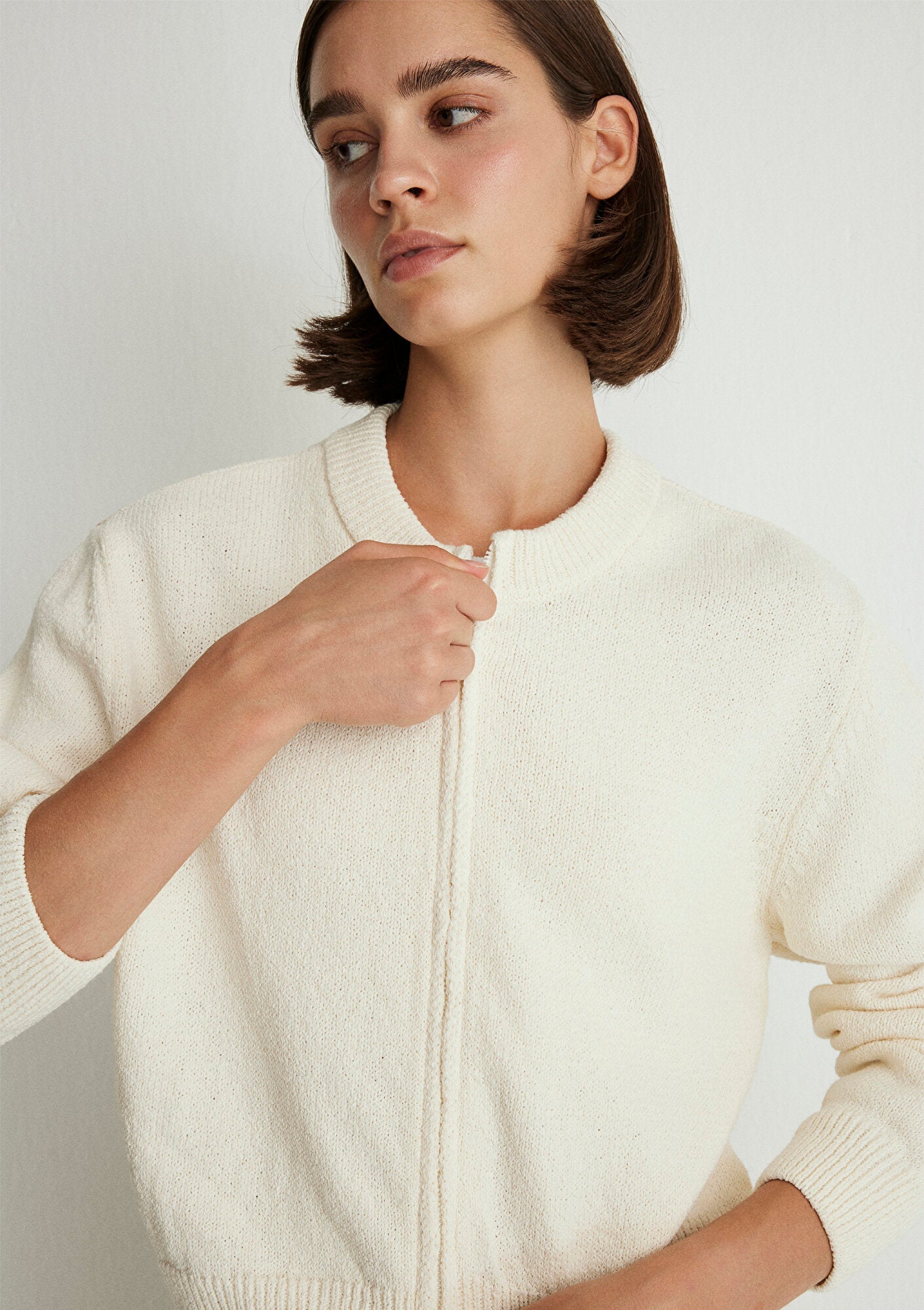 Zip Up Ecru Hırka