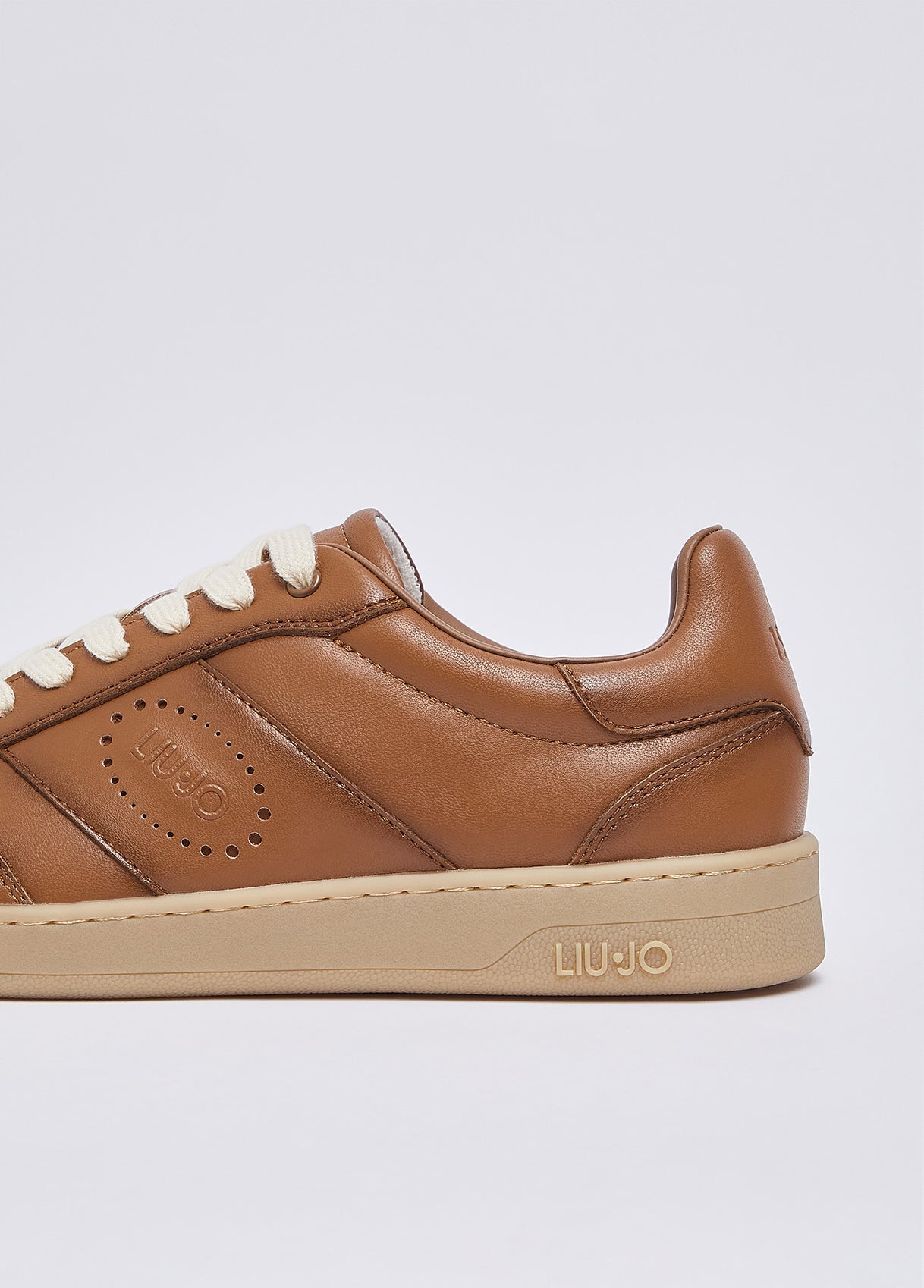 7B6015PX112S189242-brown