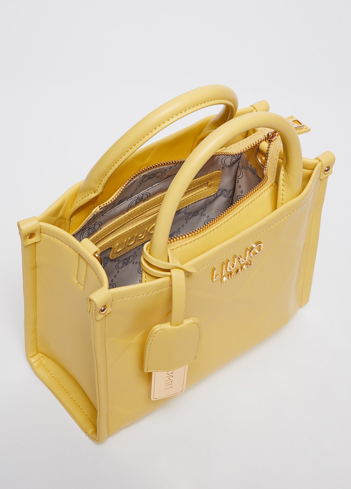 AA5192E077830640T.U.-cream