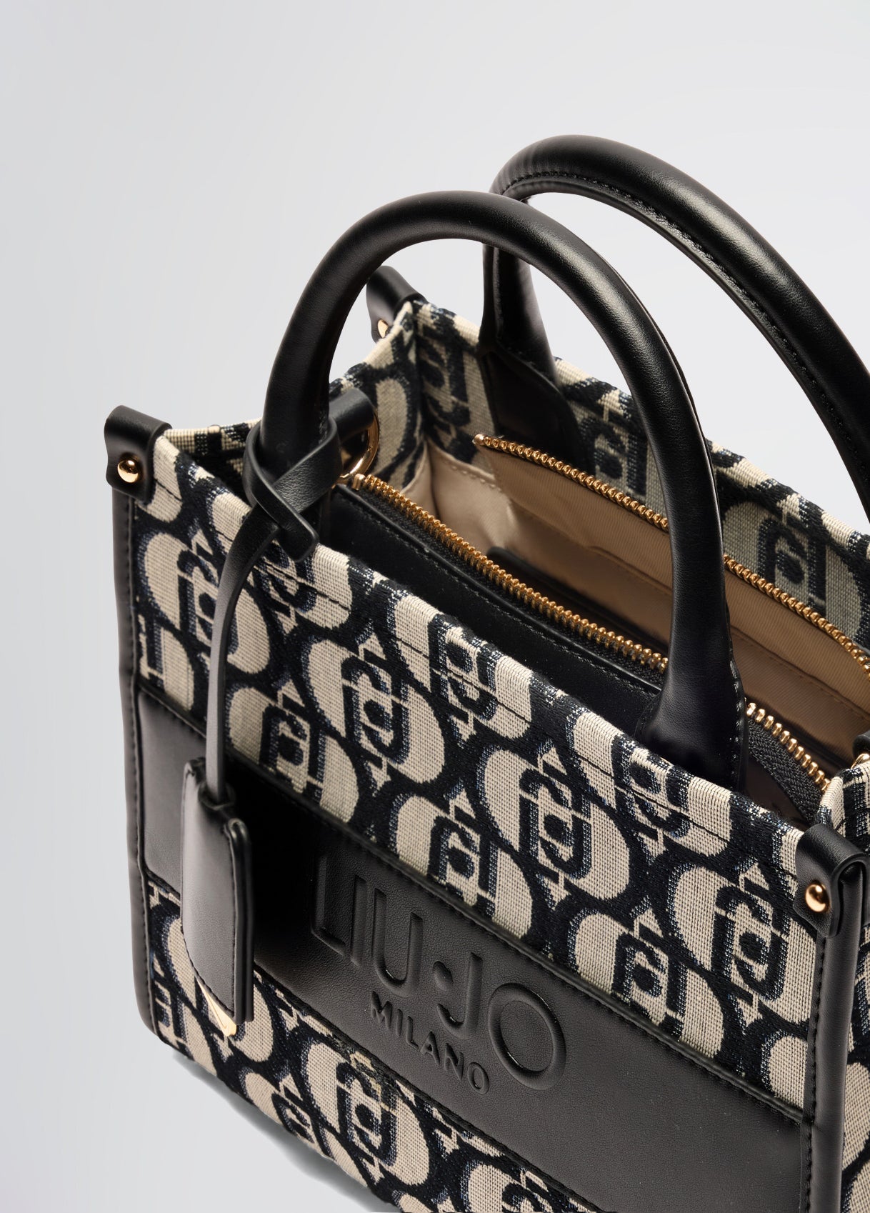 AA5192T334222222T.U.-black