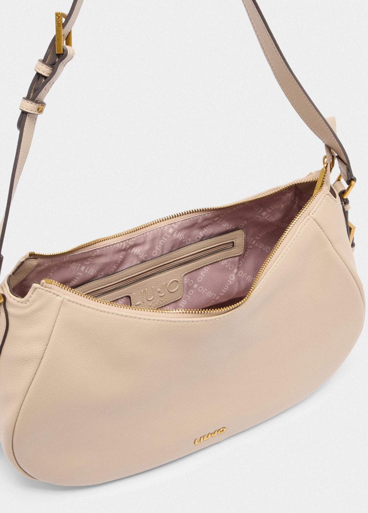 AF5047E005851308T.U.-light beige