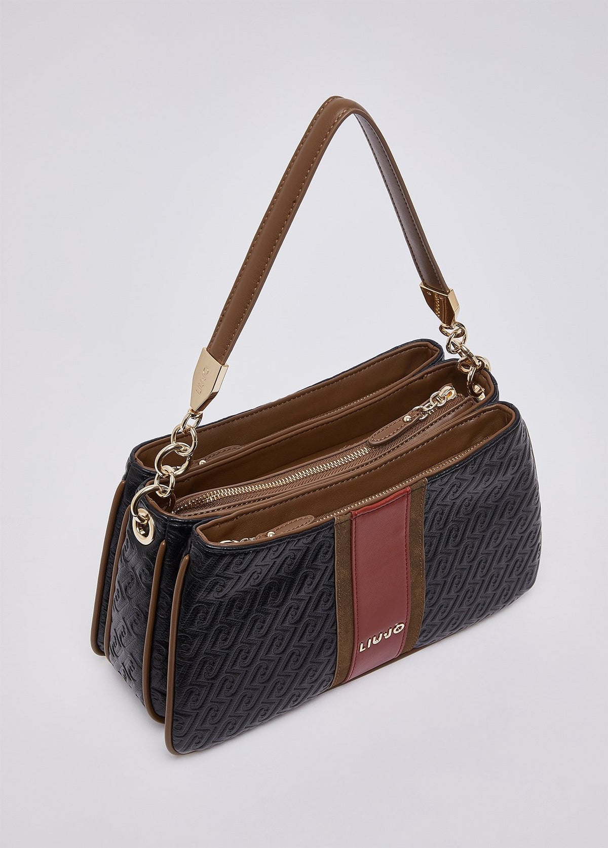 AF6107E114122222T.U.-black