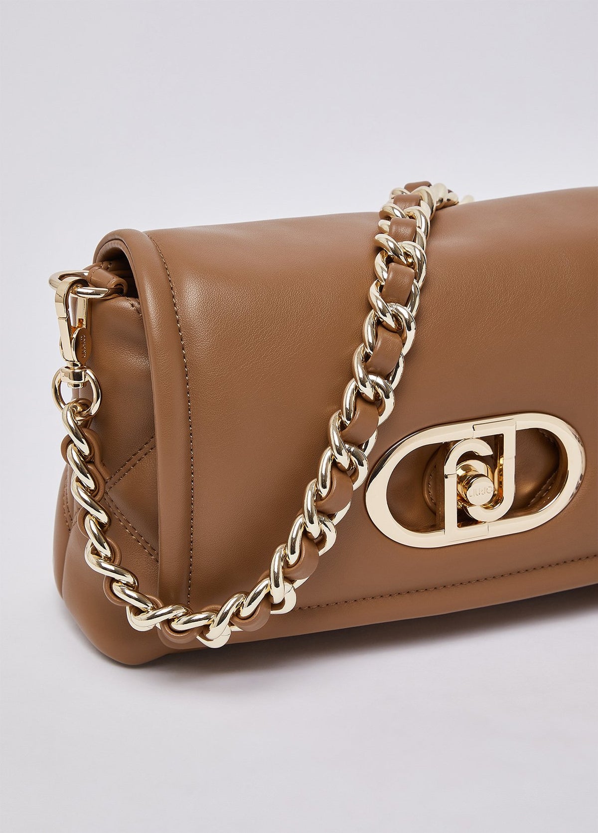 AF6148E116681140T.U.-light brown
