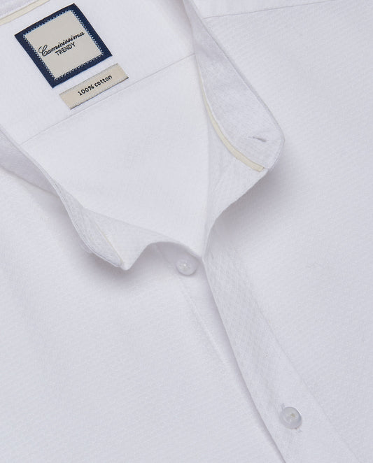 CCCLLKPBG027882WHITE