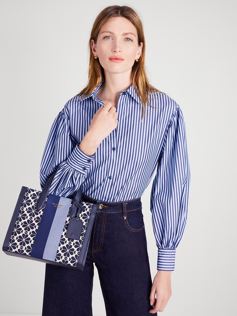 K6840-spade flower jacquard stripe manhattan small tote-Blue Multicolor