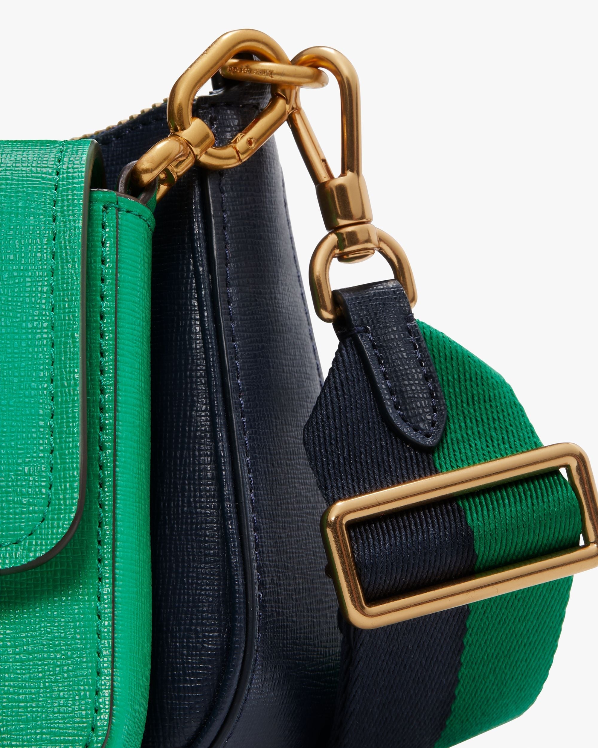 KD051-DBLPCRSBDY-Blazer Blue Multi