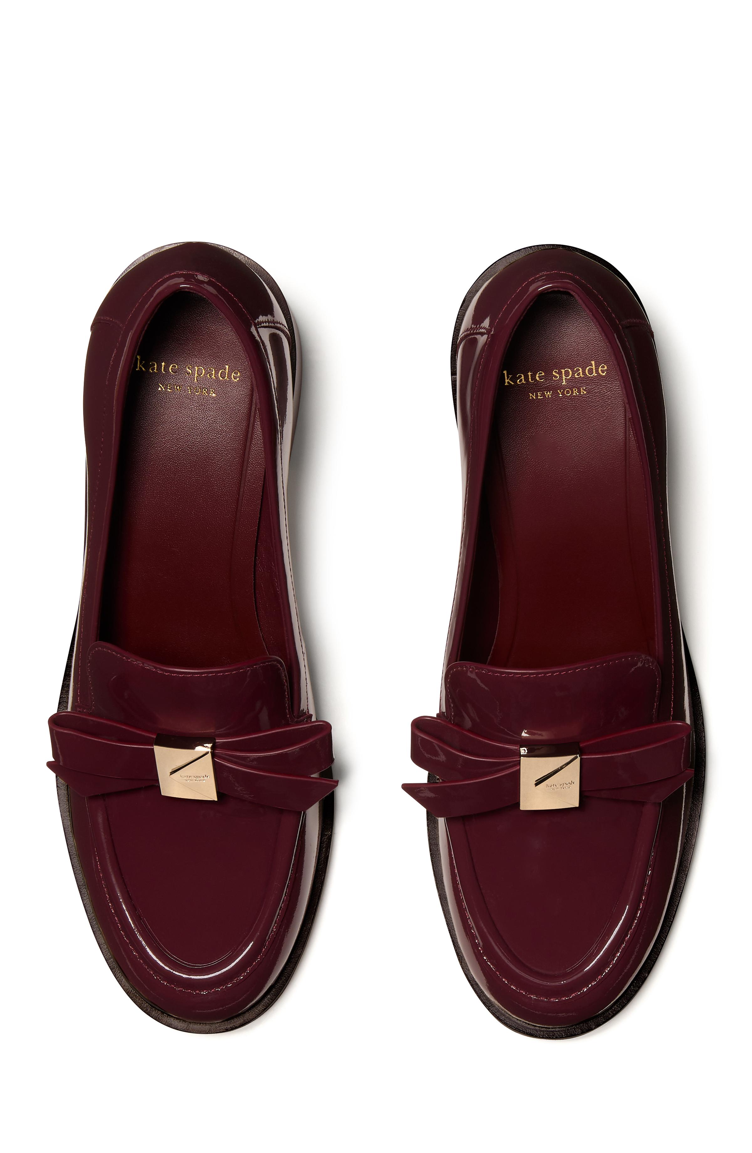 KM794-
Deco Bow Heeled Loafer-Dark Merlot