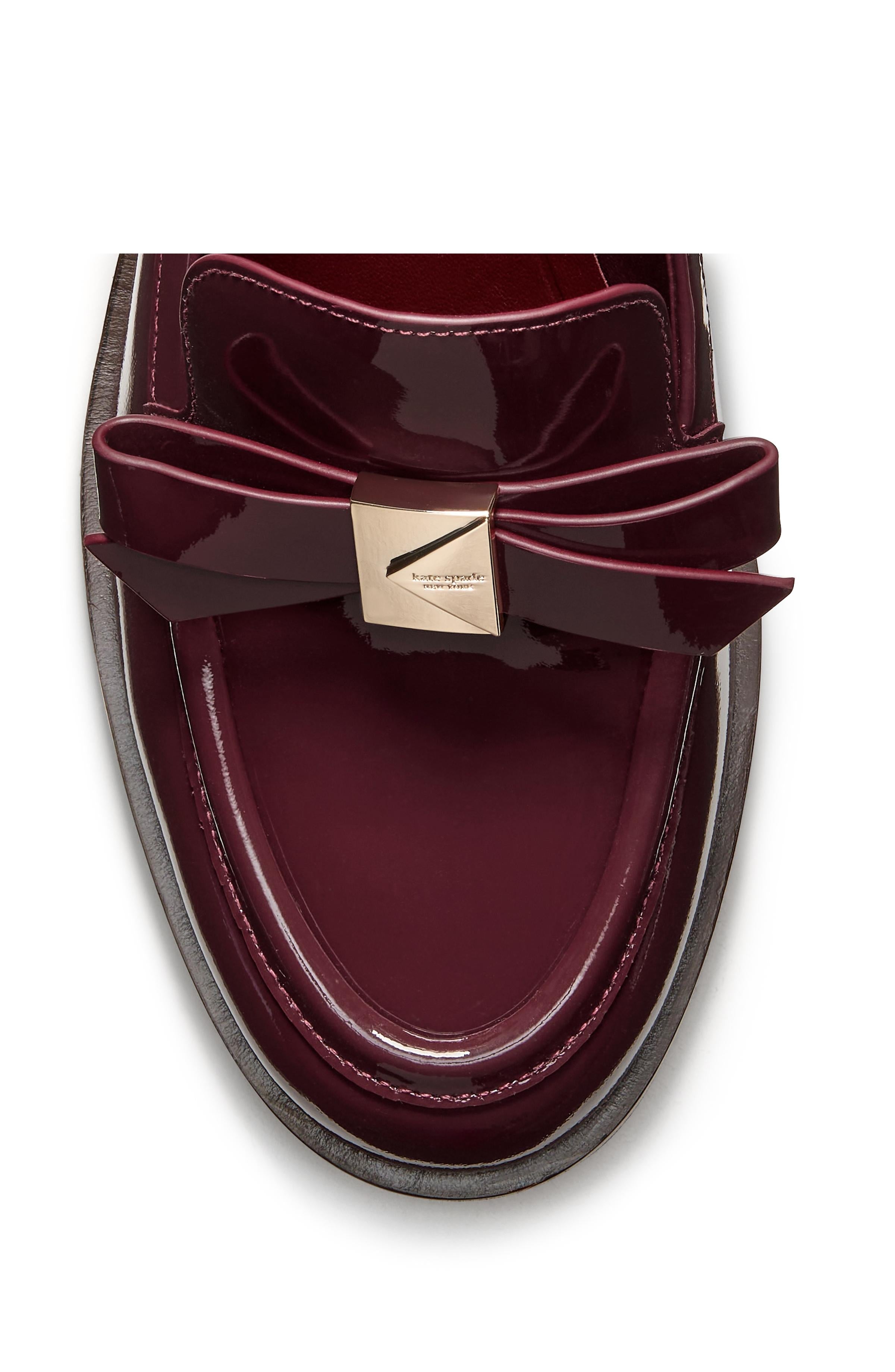KM794-
Deco Bow Heeled Loafer-Dark Merlot