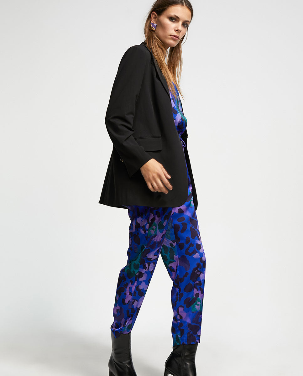 Blazer with contrast lining