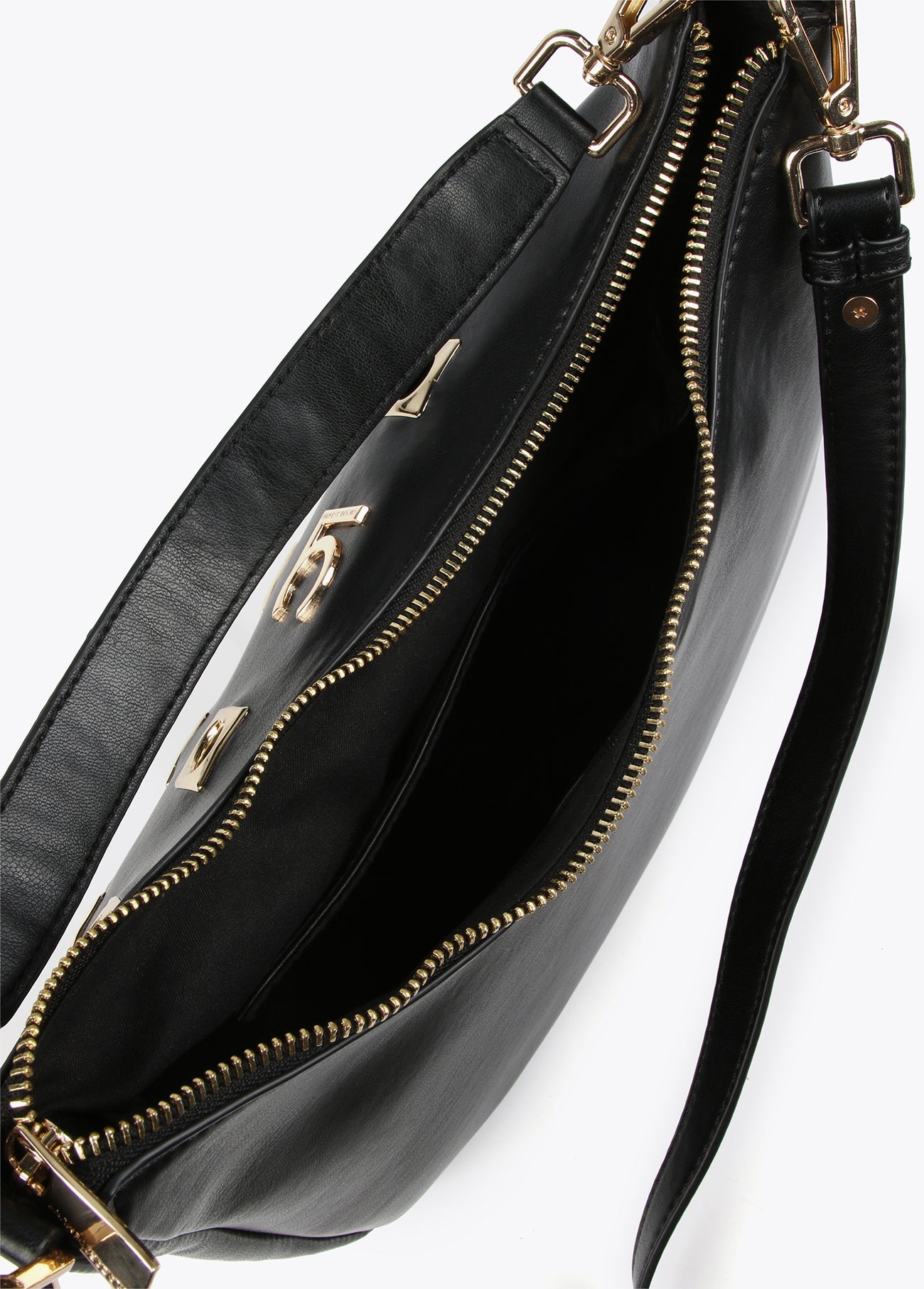 Shoulder bag with square metal eyelets