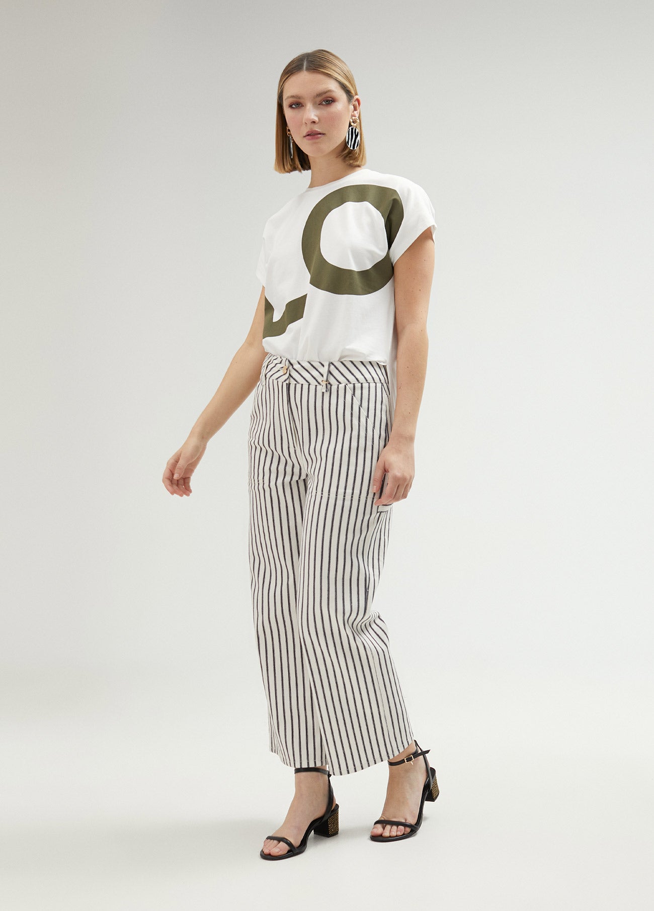 Short-sleeved LOVE T-shirt