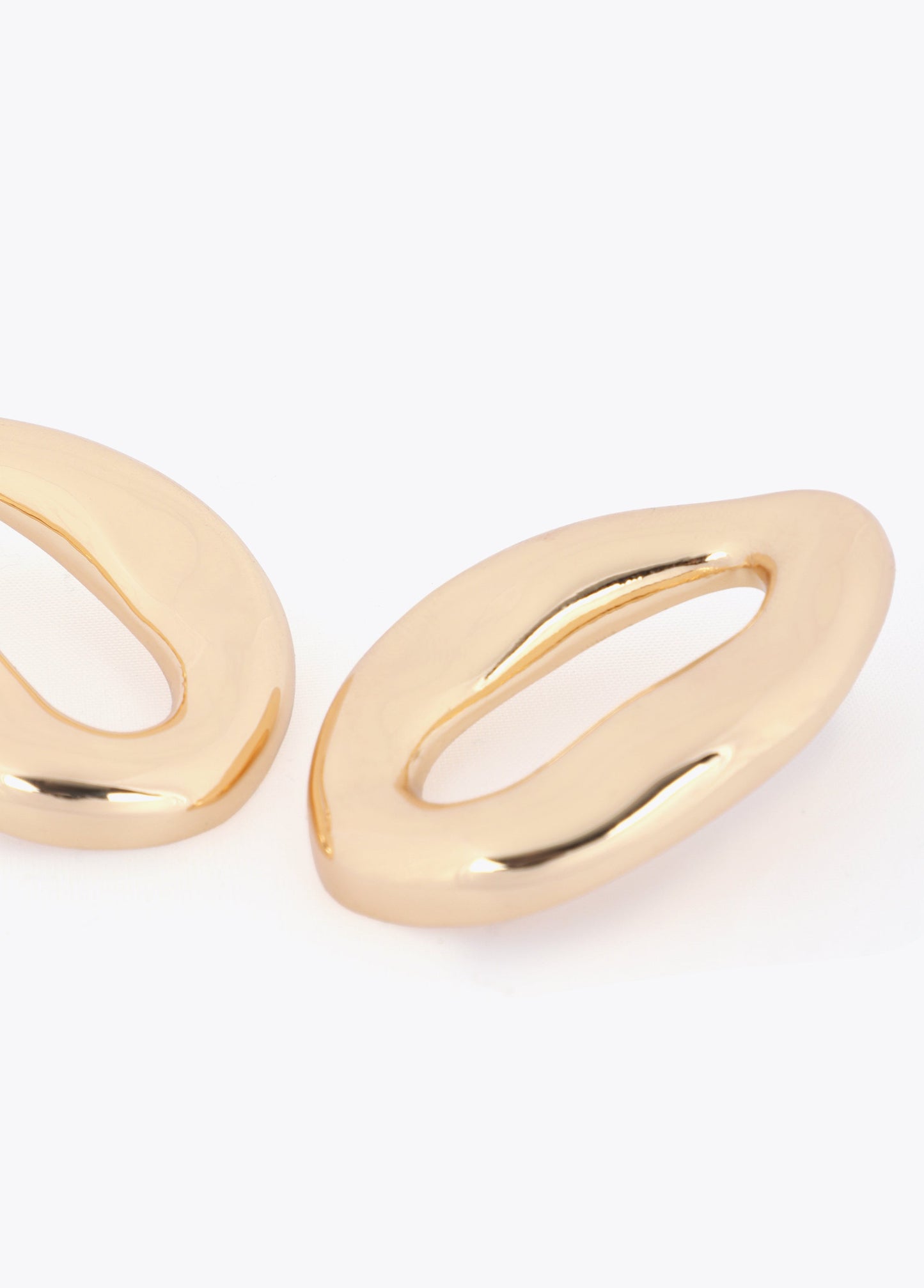 Embossed Metal Link Earrings