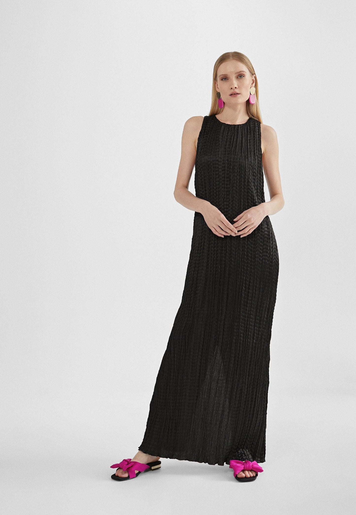 MS2416024-Black-Long pleated effect midi dress