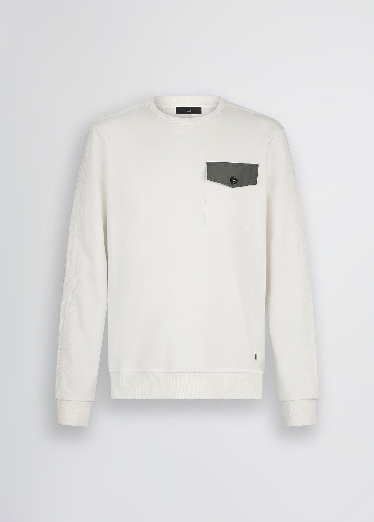 QA5136F096611001S-white