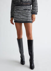 UF4159D49568741724-houndstooth