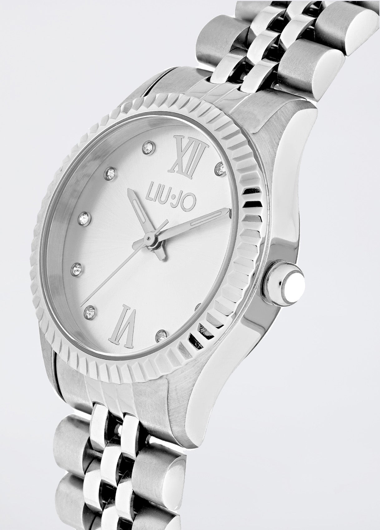 X17AHBA000199999T.U.-silver
