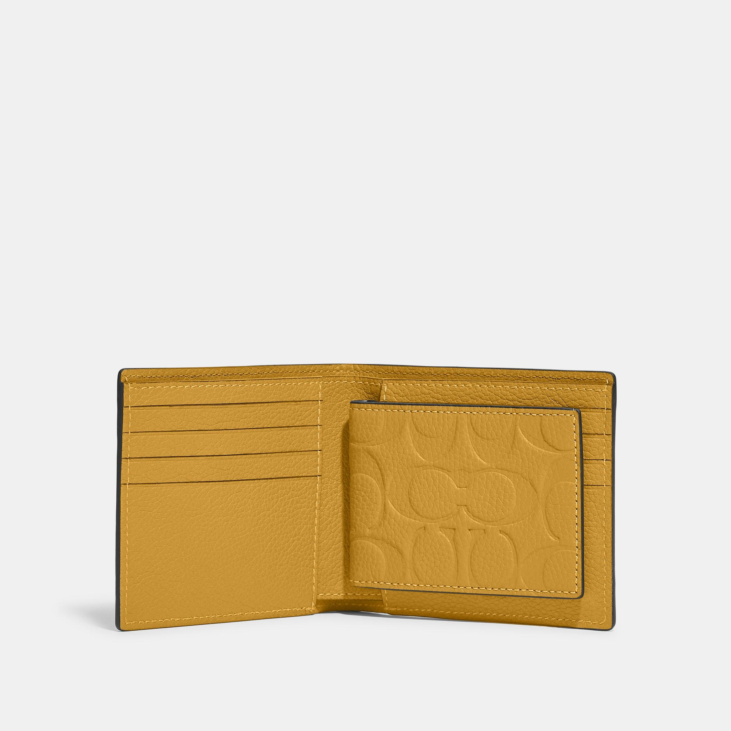 C1231-3-In-1 Wallet In Signature Leather-Yellow Gold