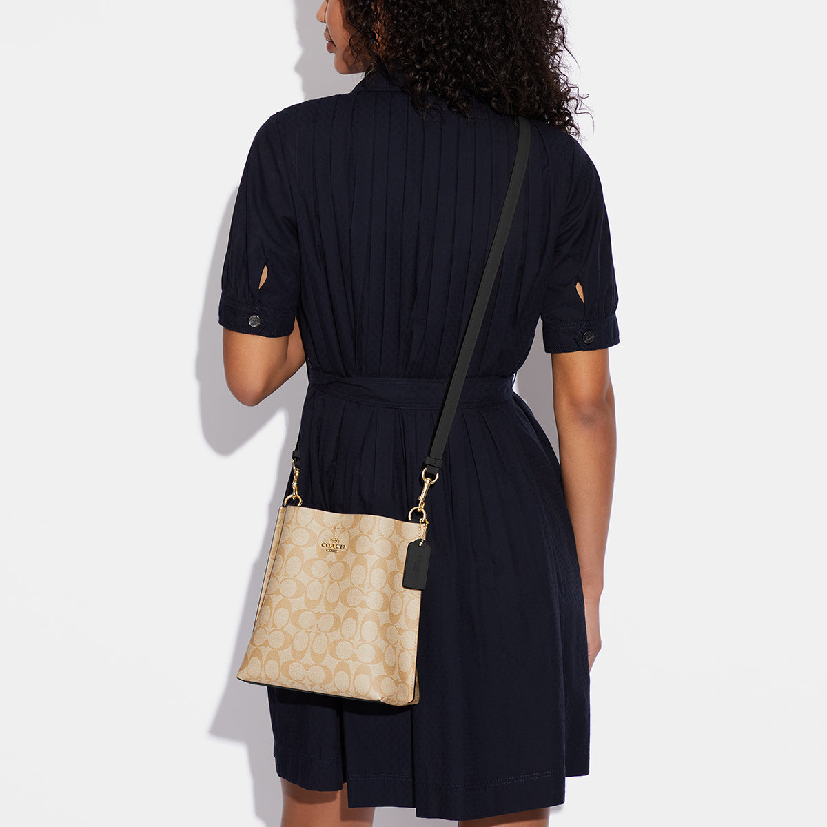 CA582-Mollie Bucket Bag 22 In Signature Canvas