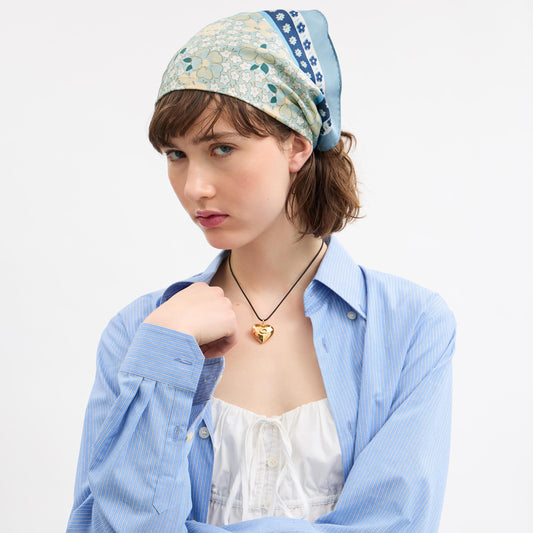 29CAT19-Vintage Floral Printed Silk Diamond-Bluebell / Multi