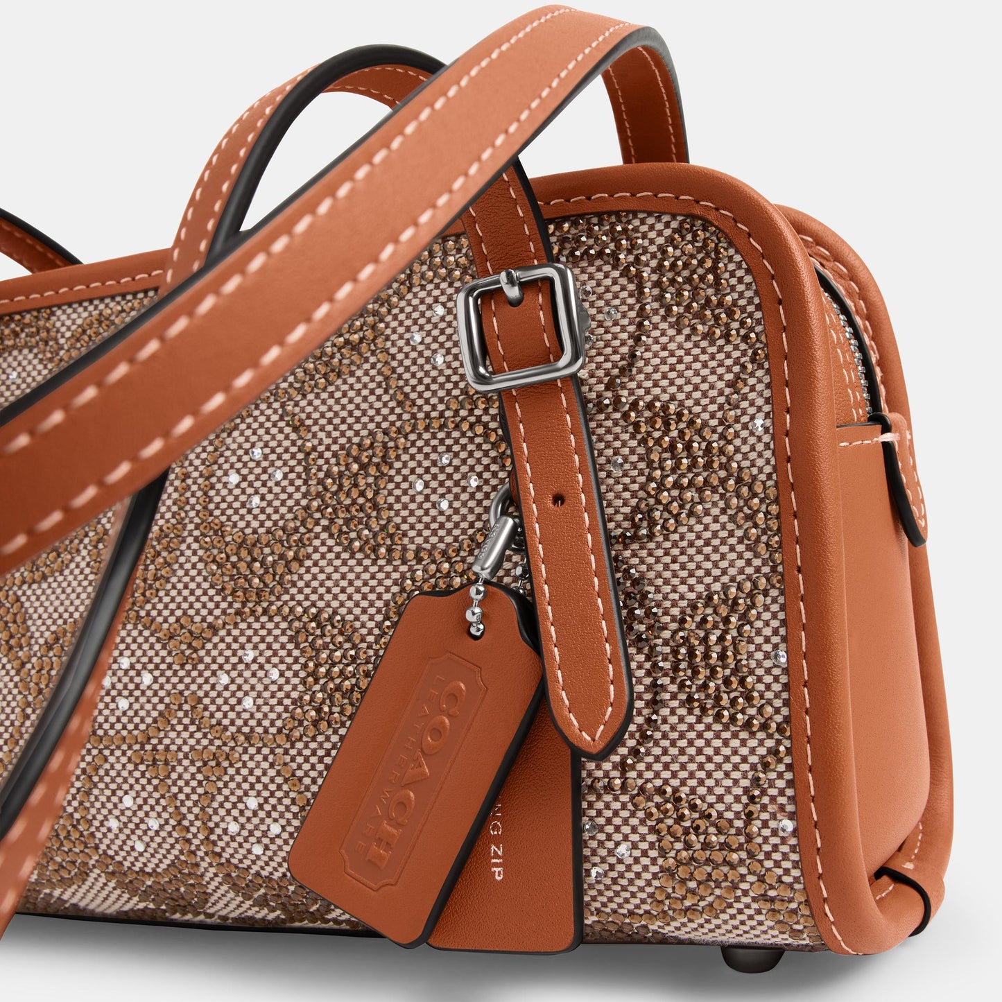 CBH53-Swing Zip Bag 20 In Crystal Signature Jacquard-Lh/Burnished Amber