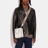 CJ795-Tote 16 With Signature Canvas