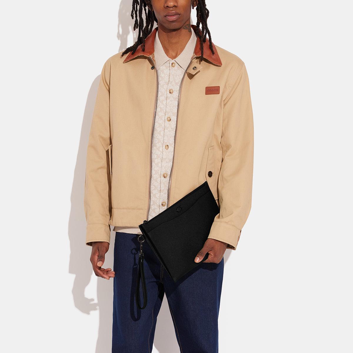 CJ798-Pouch Wristlet In Crossgrain Leather With Signature Canvas Interior-Black