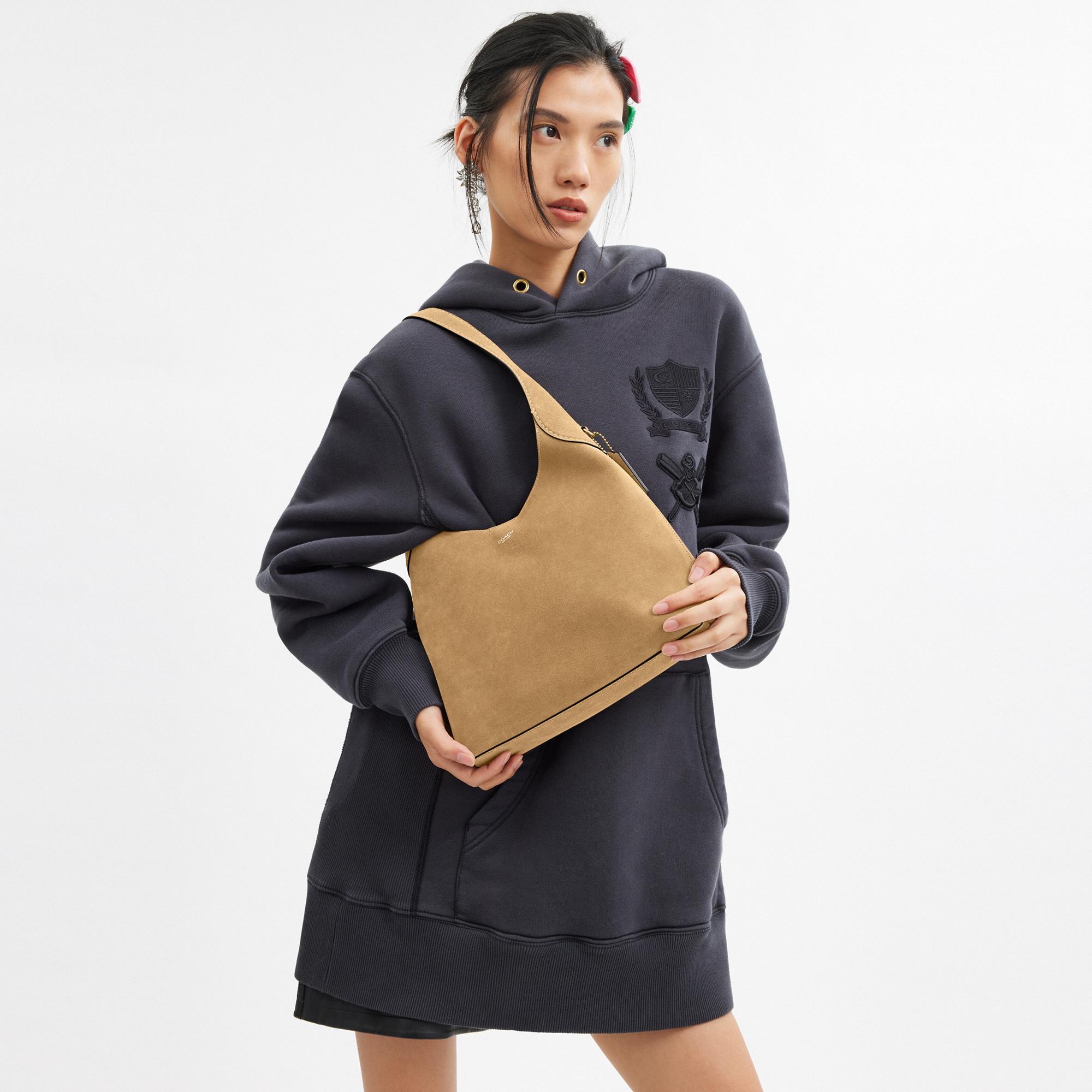 CW637-Brooklyn Shoulder Bag 28-B4/Sand