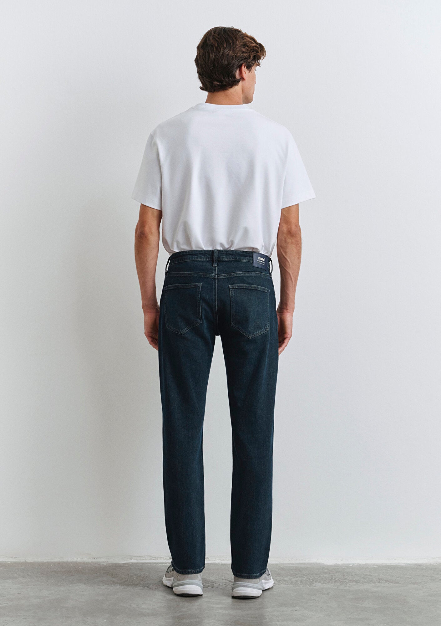 Lisbon Dark Shaded Classic Comfort Jean Pants