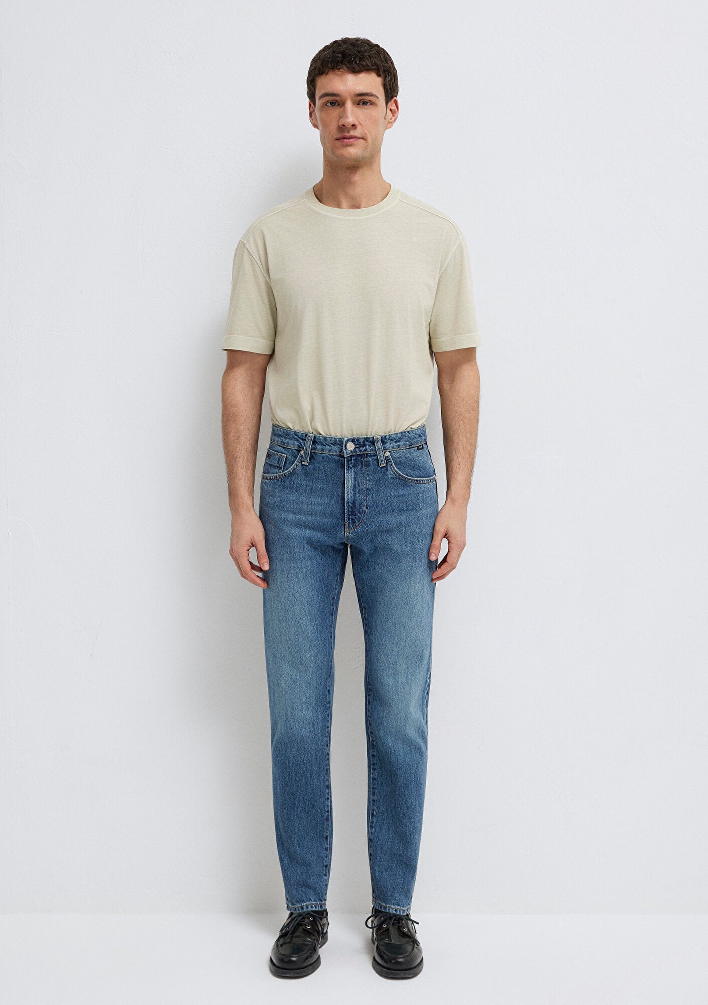 London Dark Used Classic Denim Jean Pants