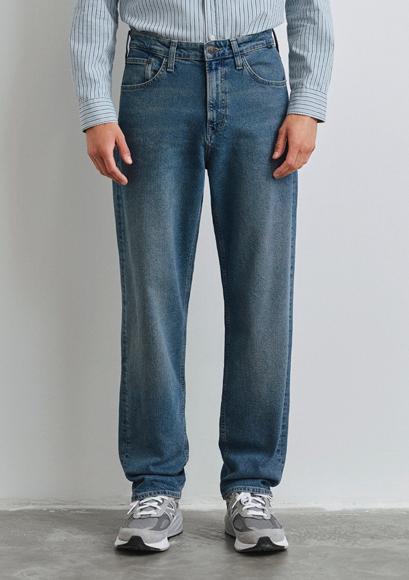 Toronto Used Shaded Street Comfort Jean Pants
