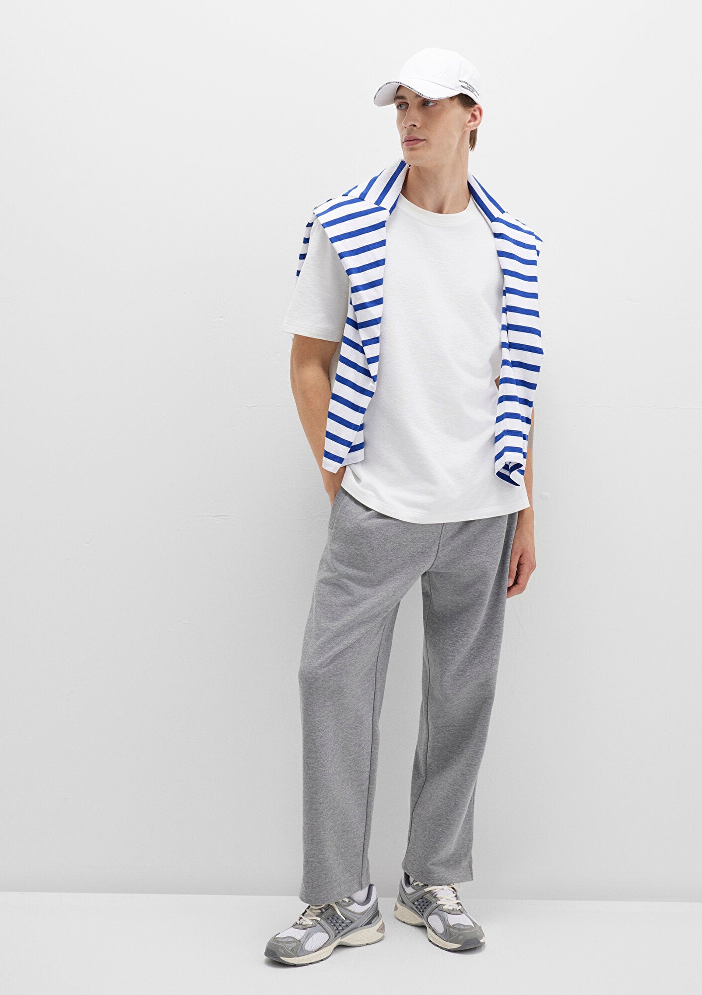 Grey Basic Sweatpants