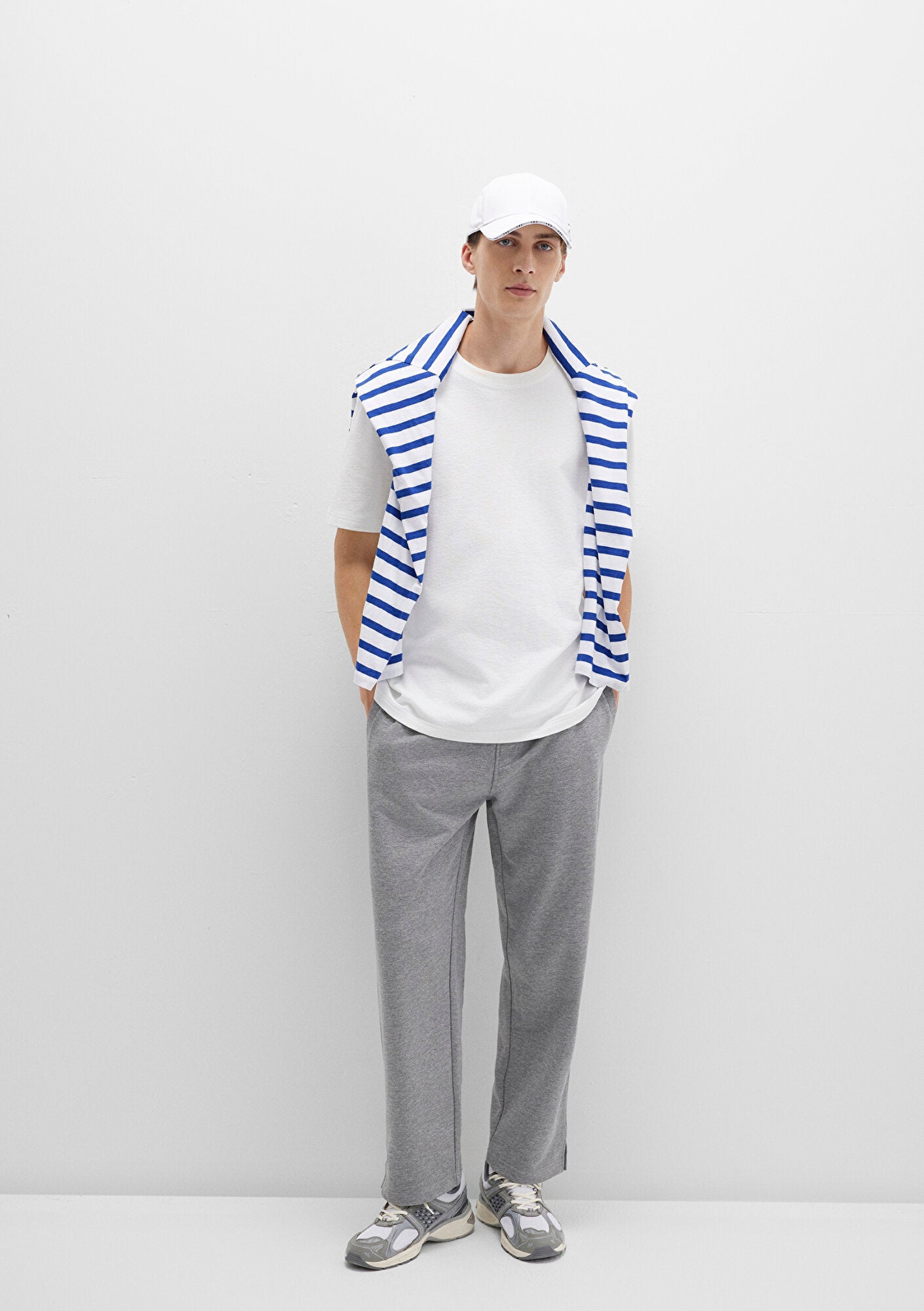 Grey Basic Sweatpants