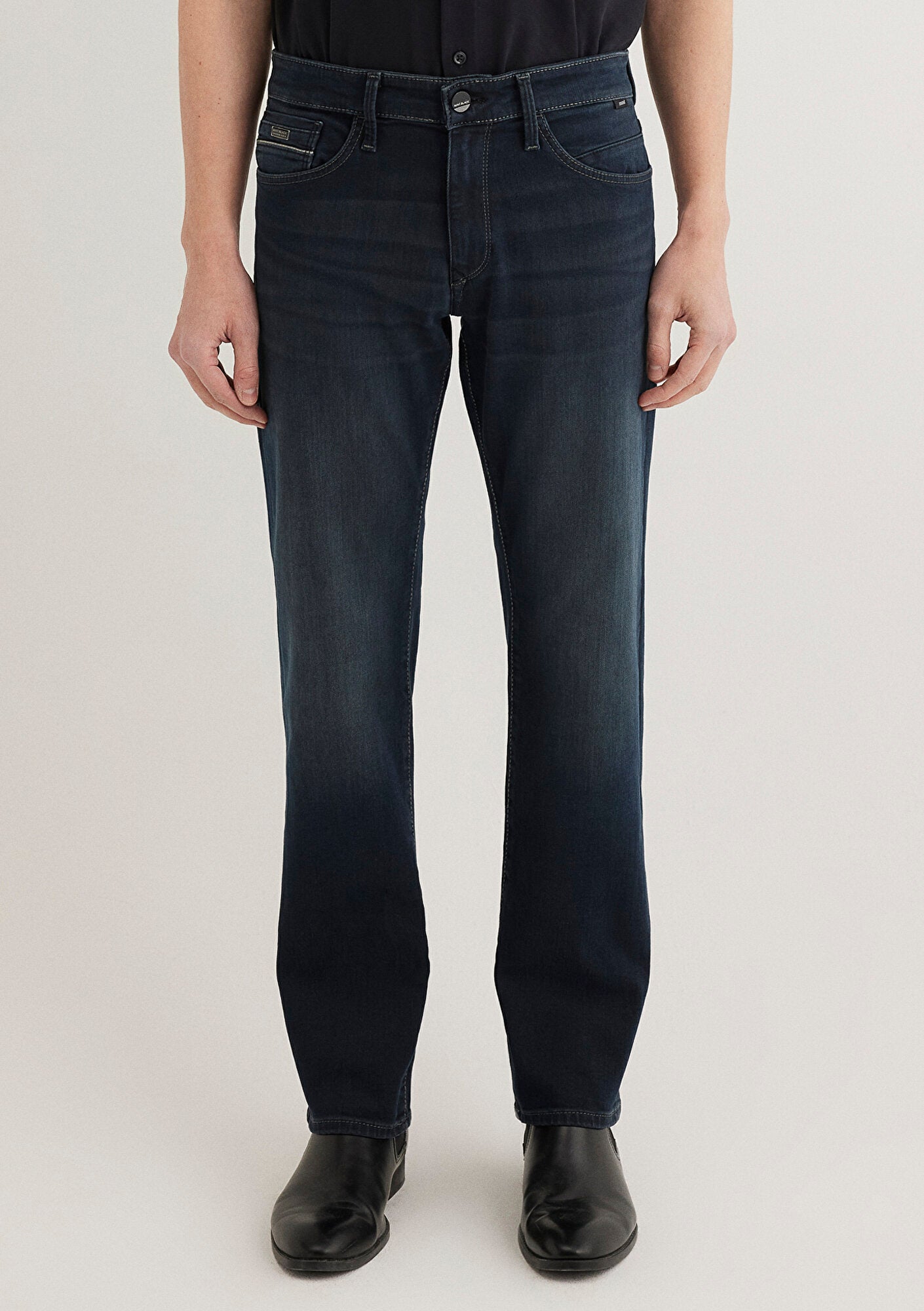 Hunter Shaded Ink Mavi Jet Black Jean Pants
