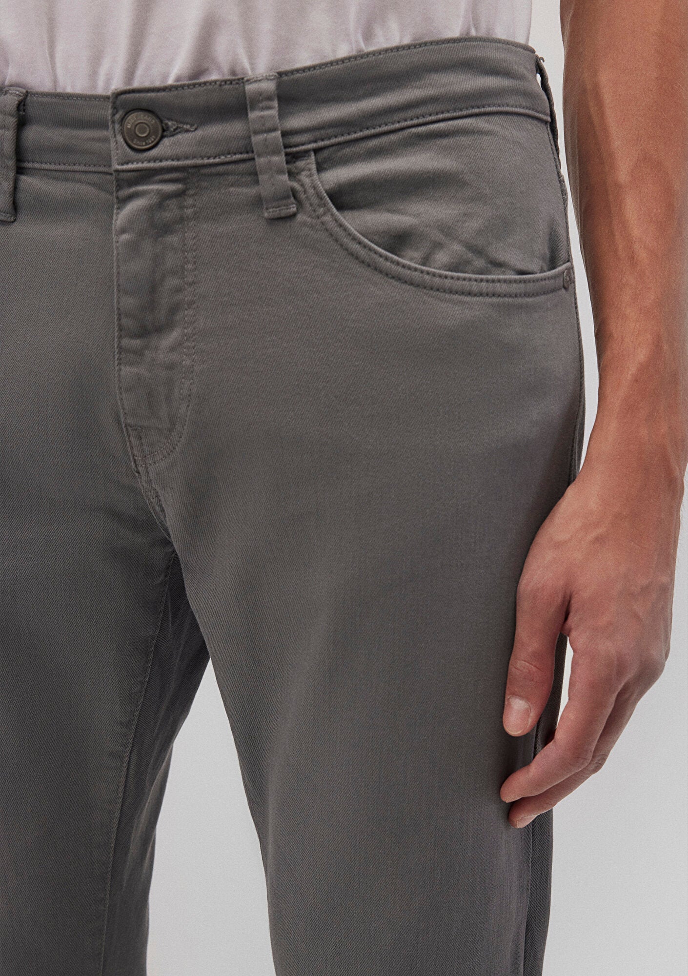 Marcus Shadow Comfort Gabardin Pants