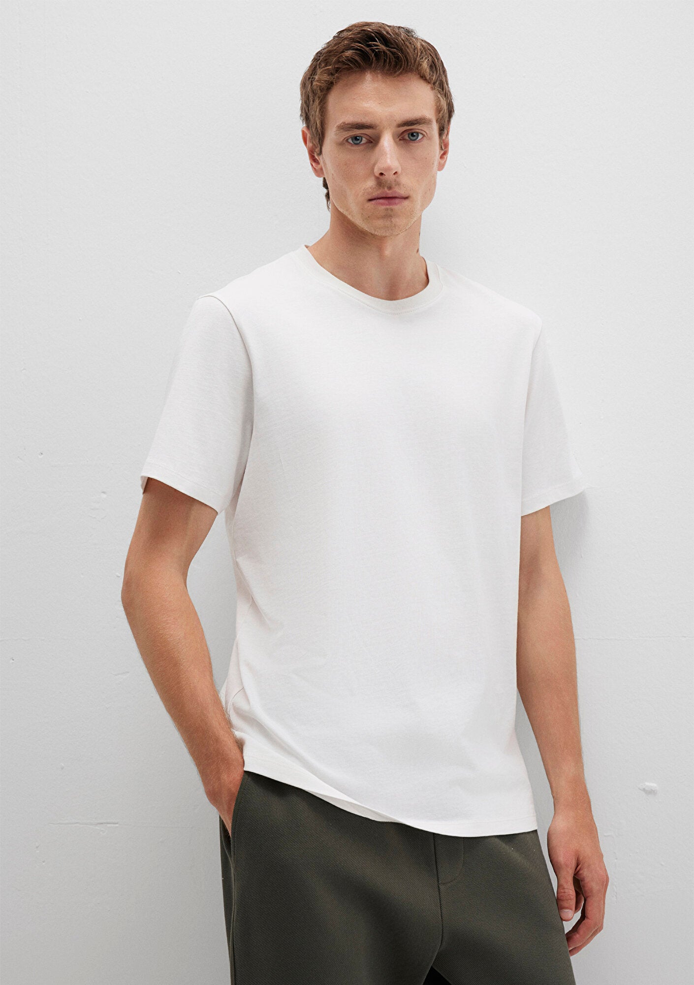 Crew Neck Ecru Basic T-Shirt
