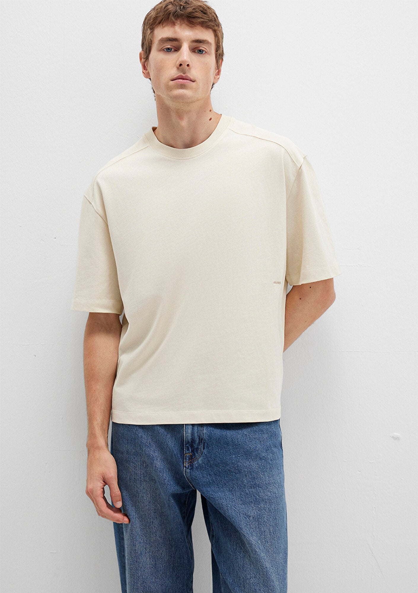 Crew Neck Navy Basic T-Shirt