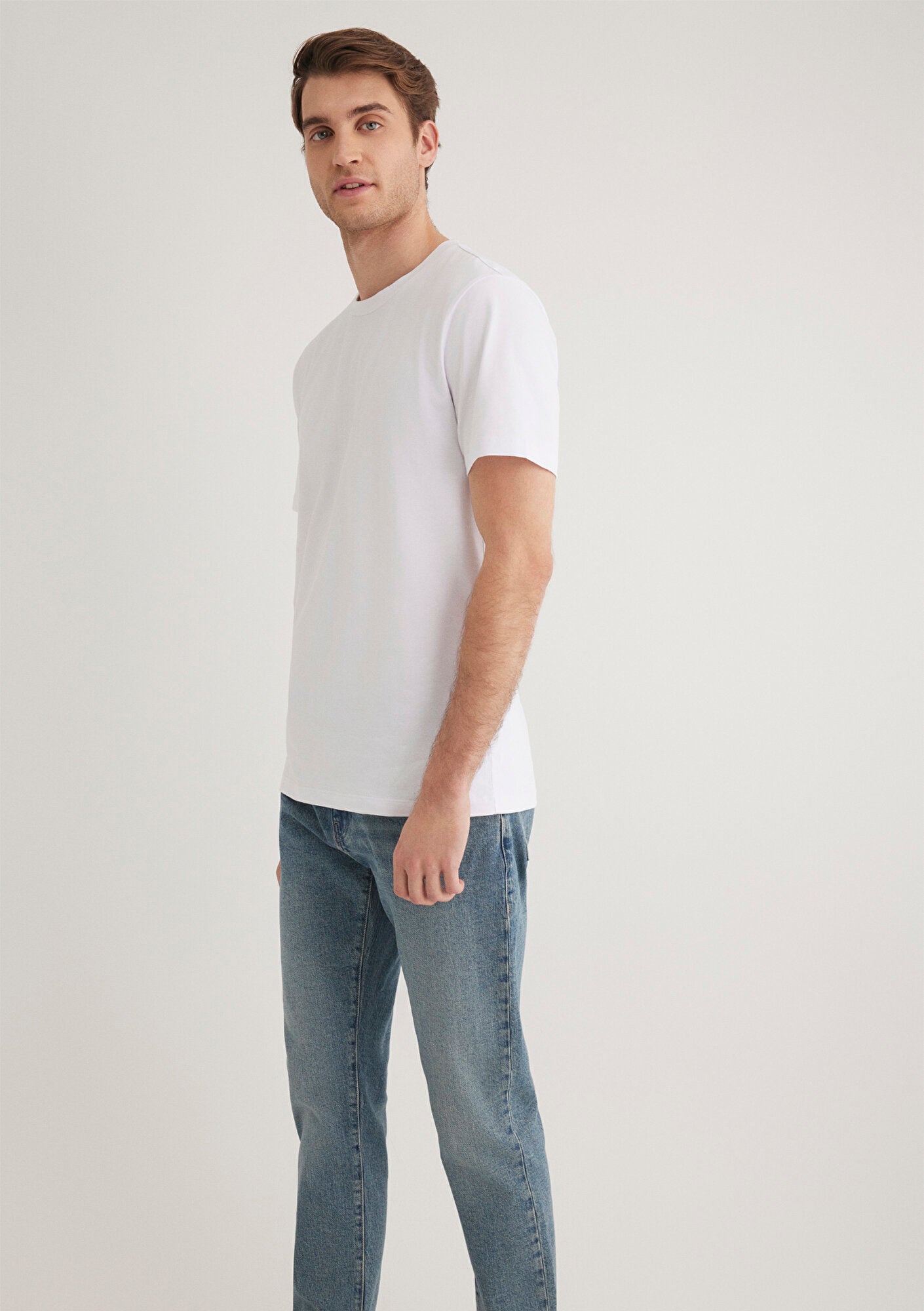 White T-shirt