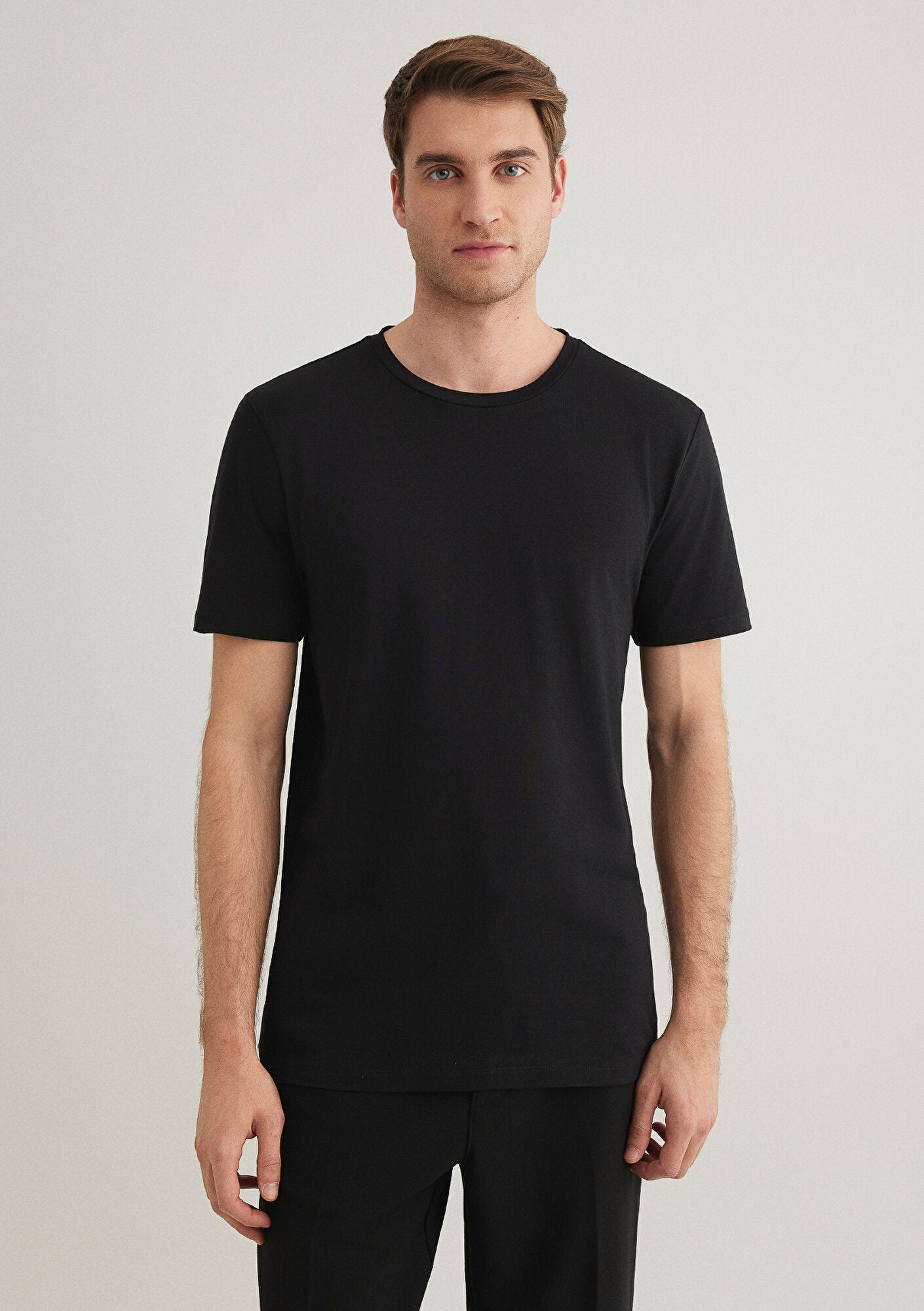 Black T-shirt
