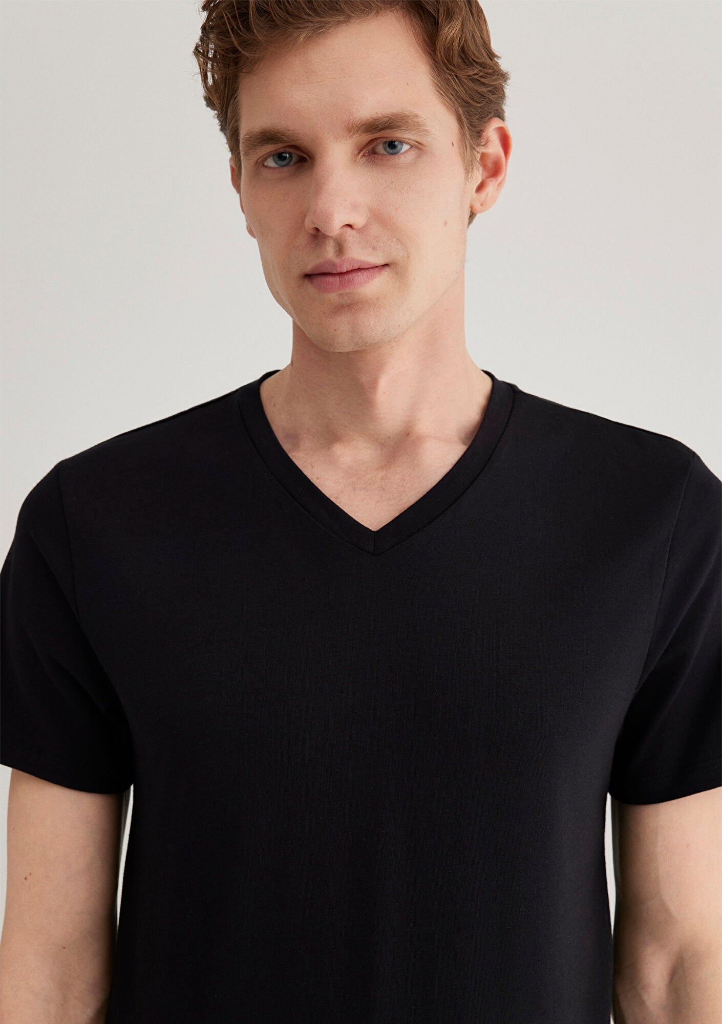 Stretch V Neck T-shirt