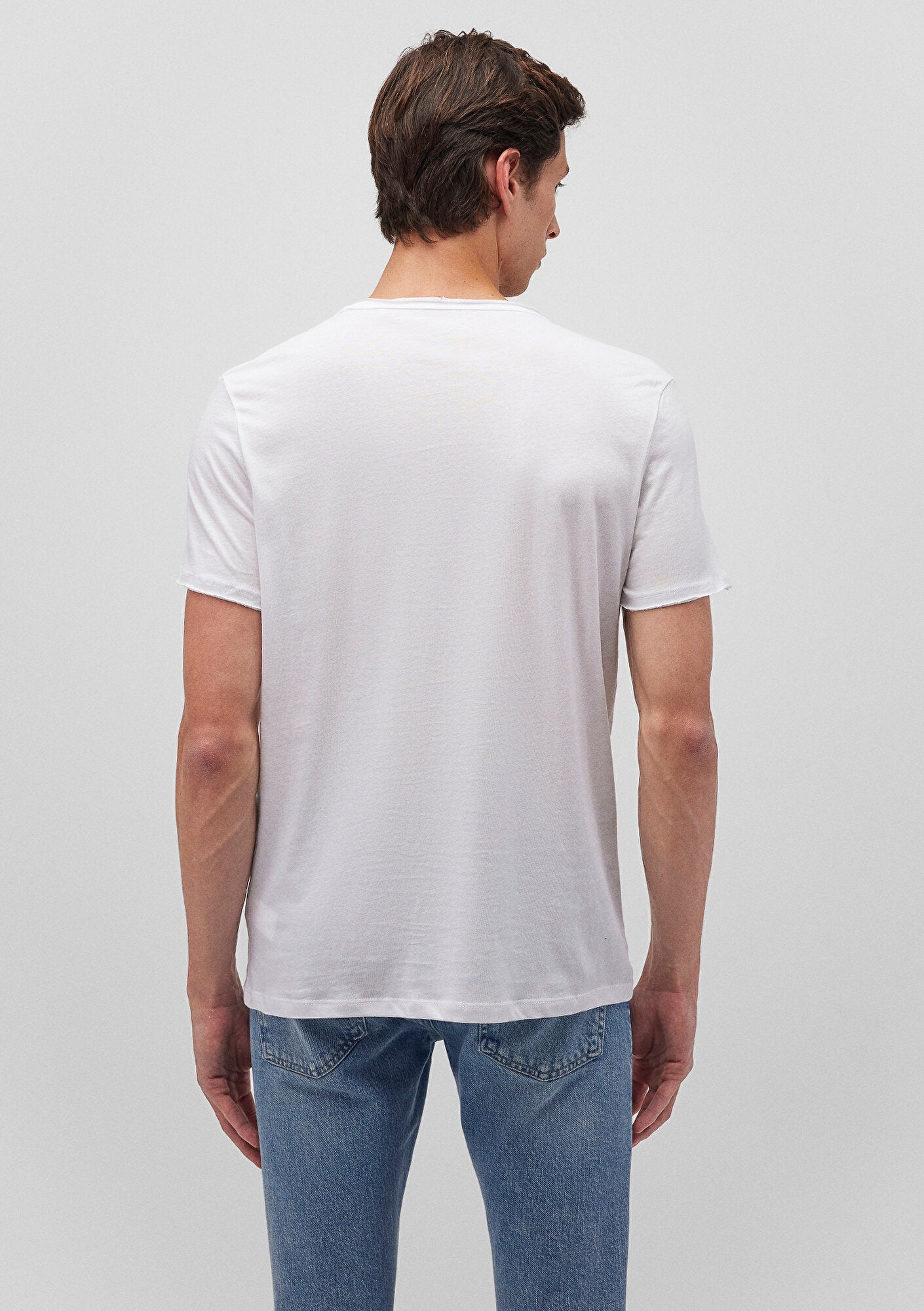 White Basic T-shirt