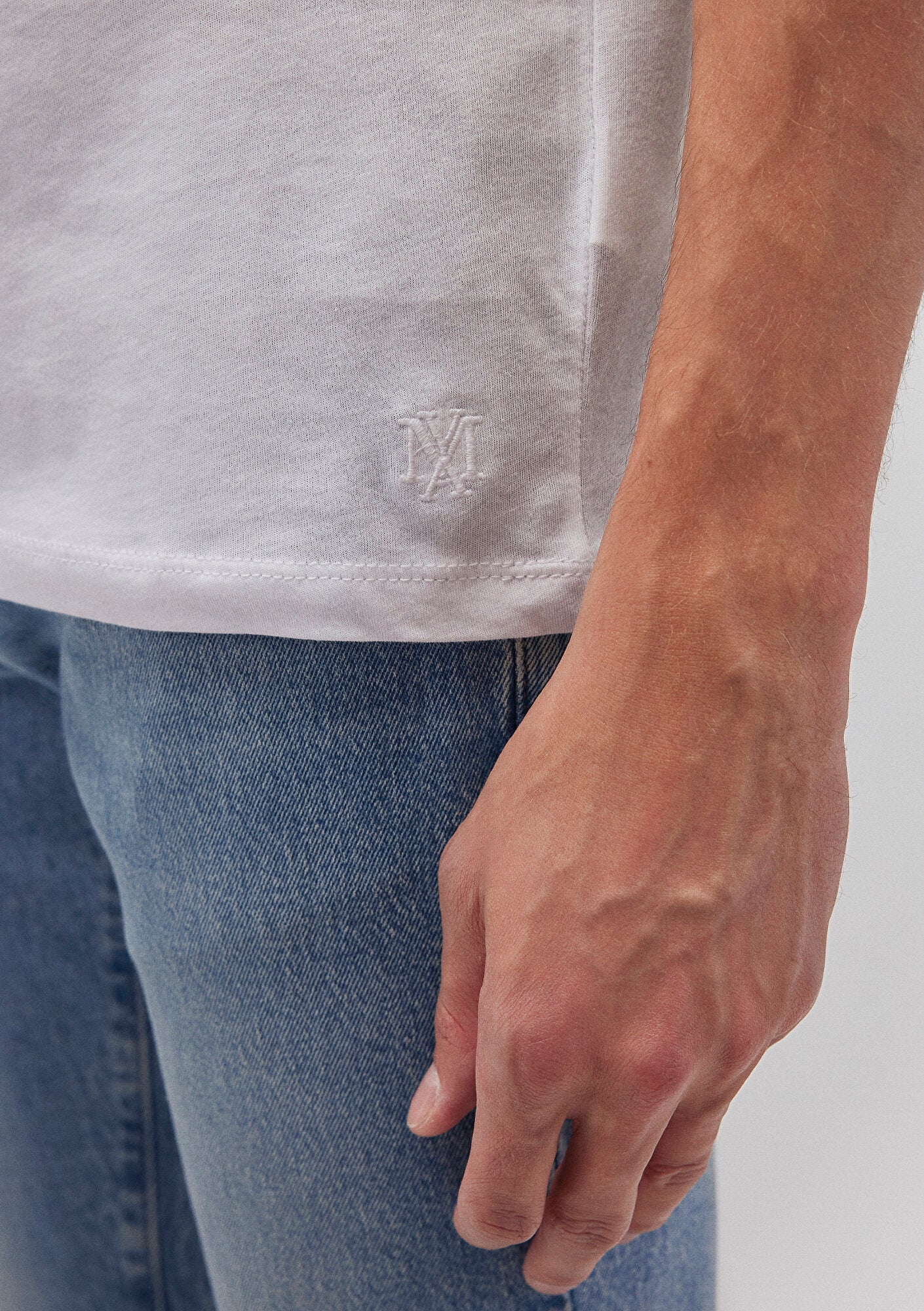 White Basic T-shirt