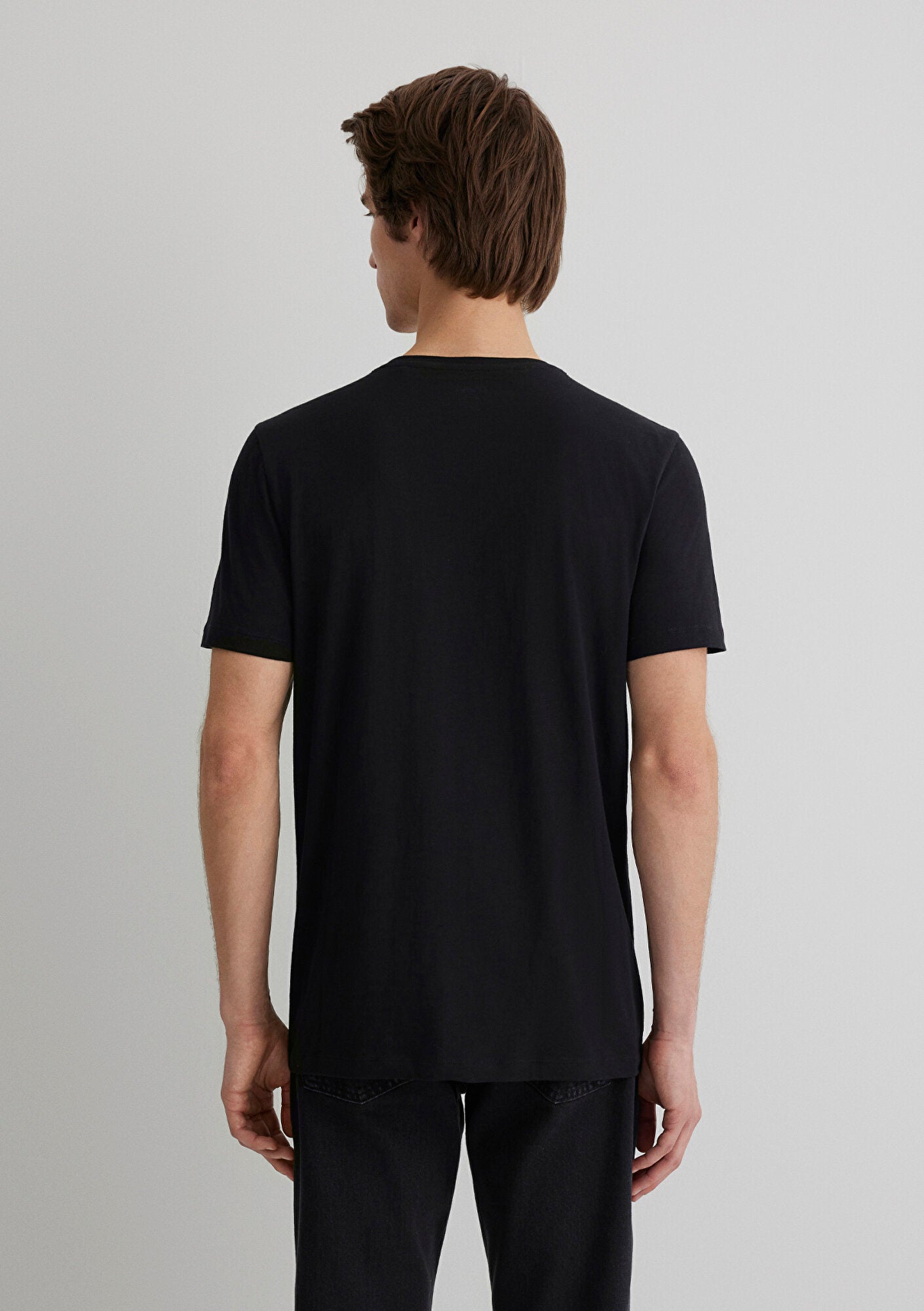 Black Basic Tshirt